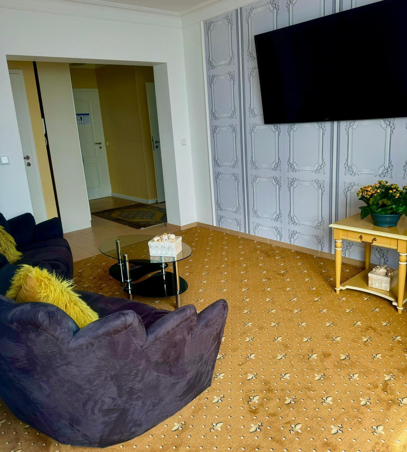 Tiffany'S Ferienapartments Sind Alles, Ausser... Gewoehnlich!!! تيميندورفير ستراند المظهر الخارجي الصورة