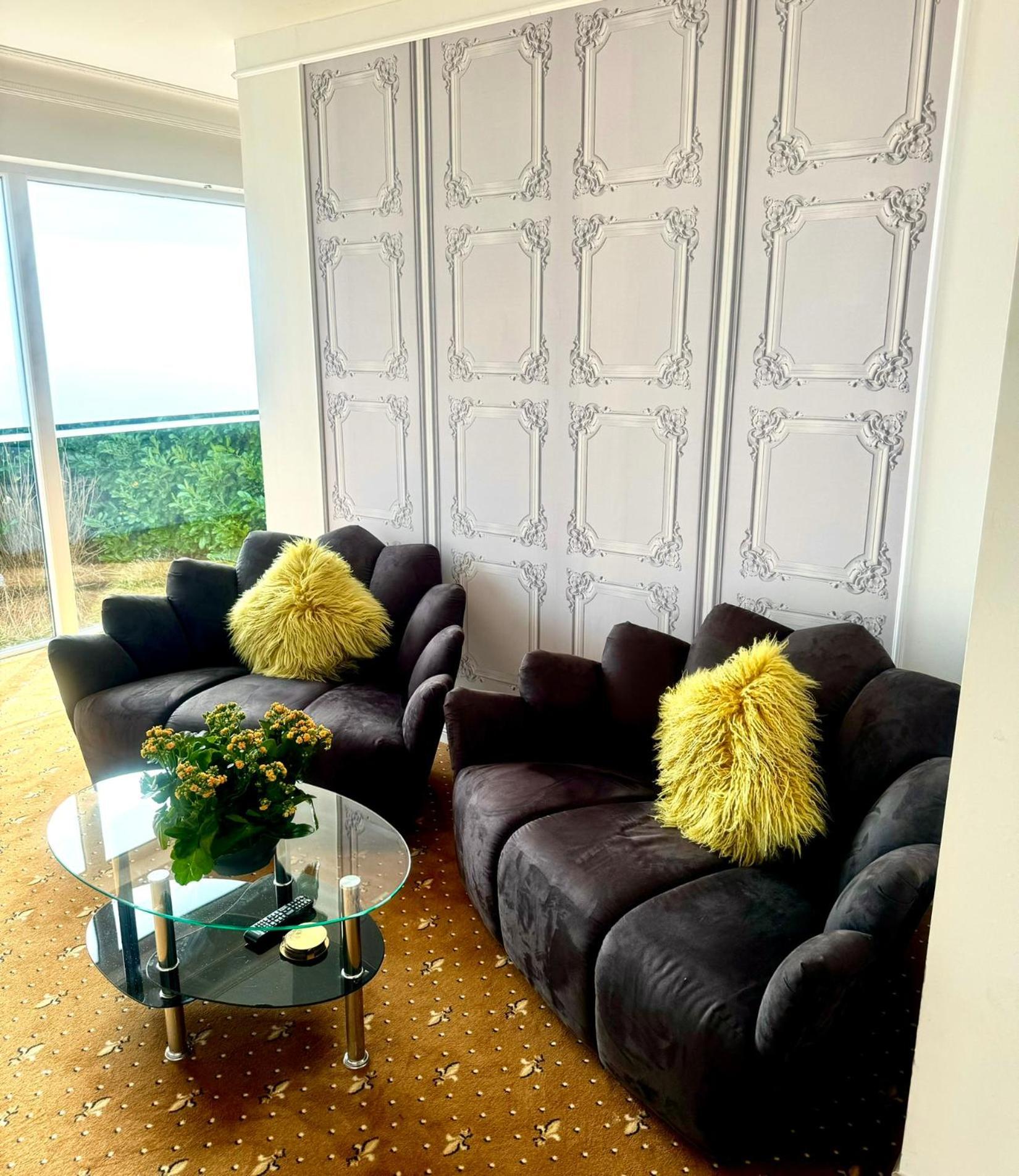 Tiffany'S Ferienapartments Sind Alles, Ausser... Gewoehnlich!!! تيميندورفير ستراند المظهر الخارجي الصورة